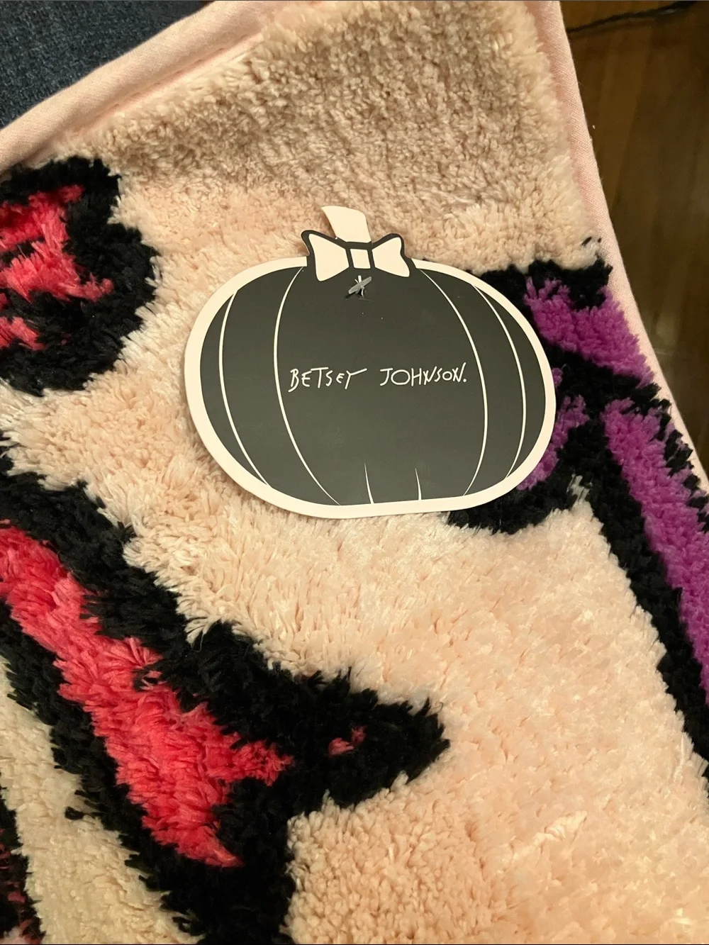🎀Betsey Johnson 🩷SO CUTE🩷 plush bath rug bows witches’ hats Halloween rug NWT